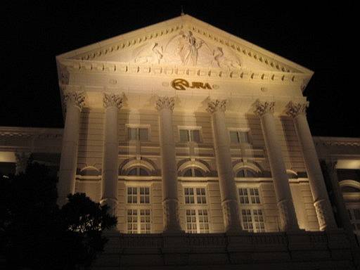 �n�E�X�e���{�X19