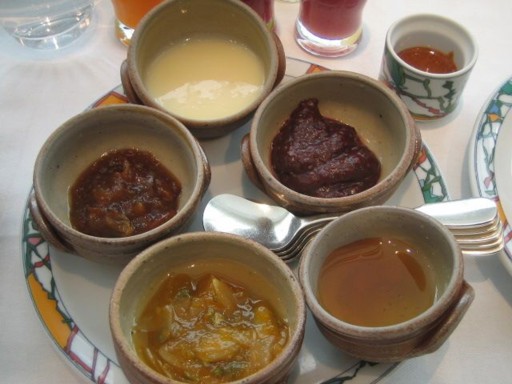 �k��z�e���̒��H12