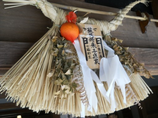 ����������7