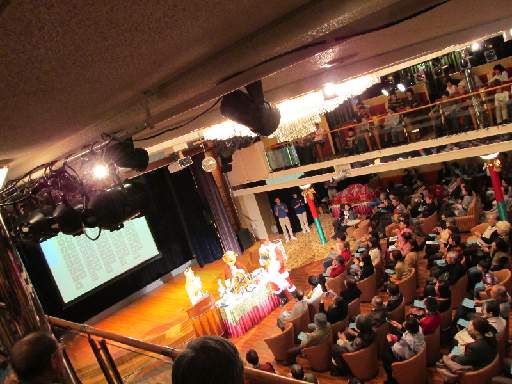 �r���S���