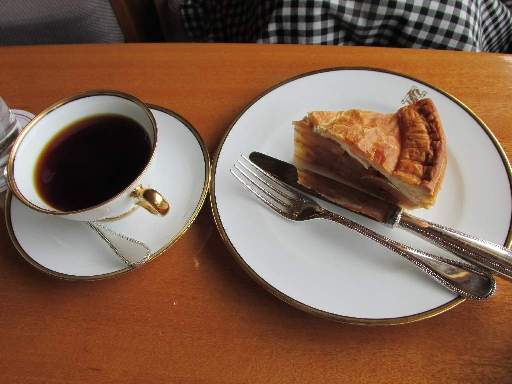 �u���ό��z�e�� �P�[�L�Z�b�g2