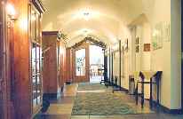 �z�e�����̒ʘH