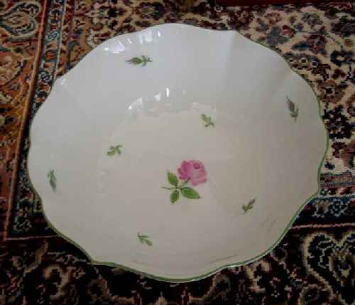 �{�E���i�A�E�K���e���j